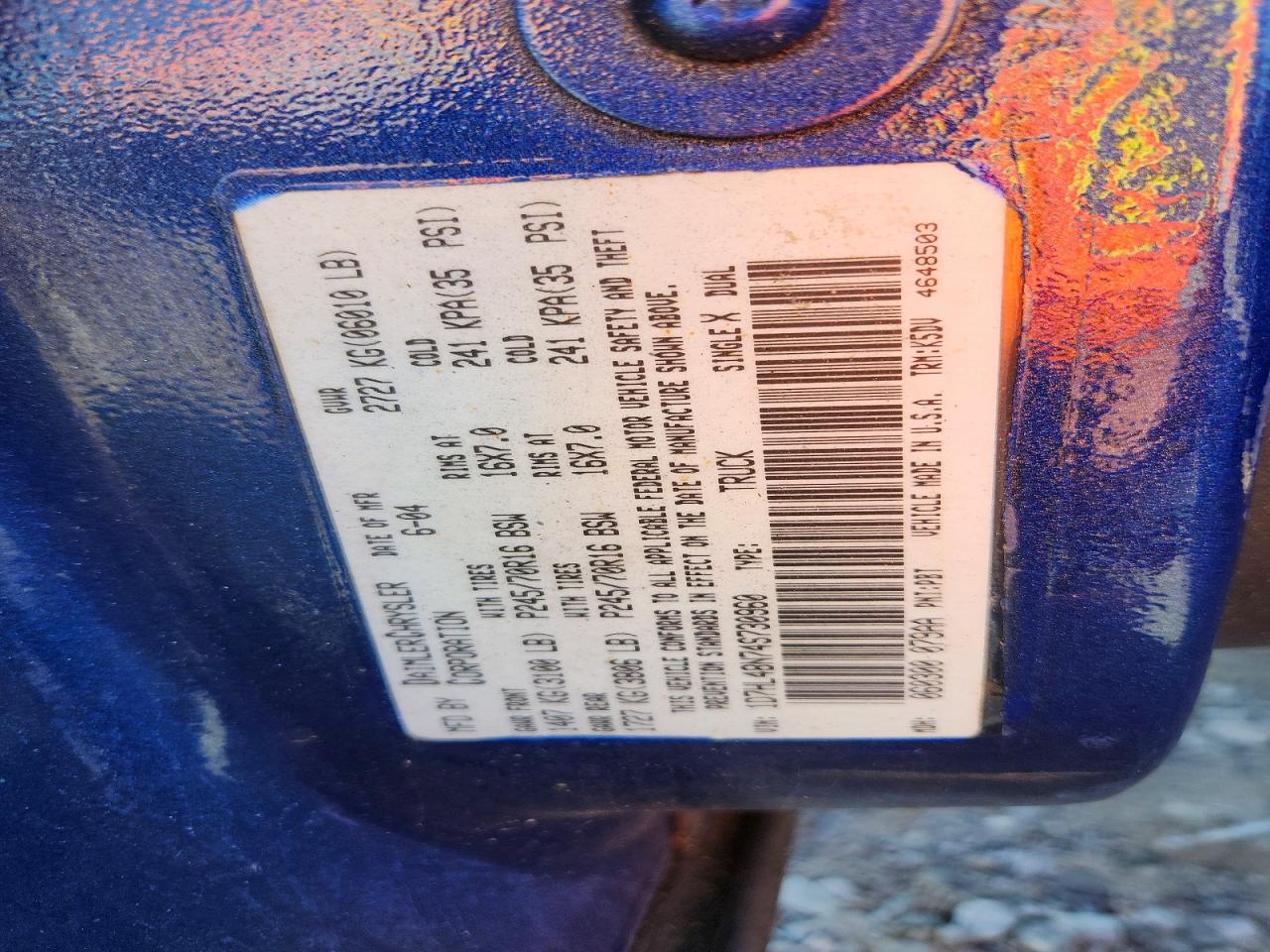 2004 DODGE DAKOTA QUAD SLT photo 25
