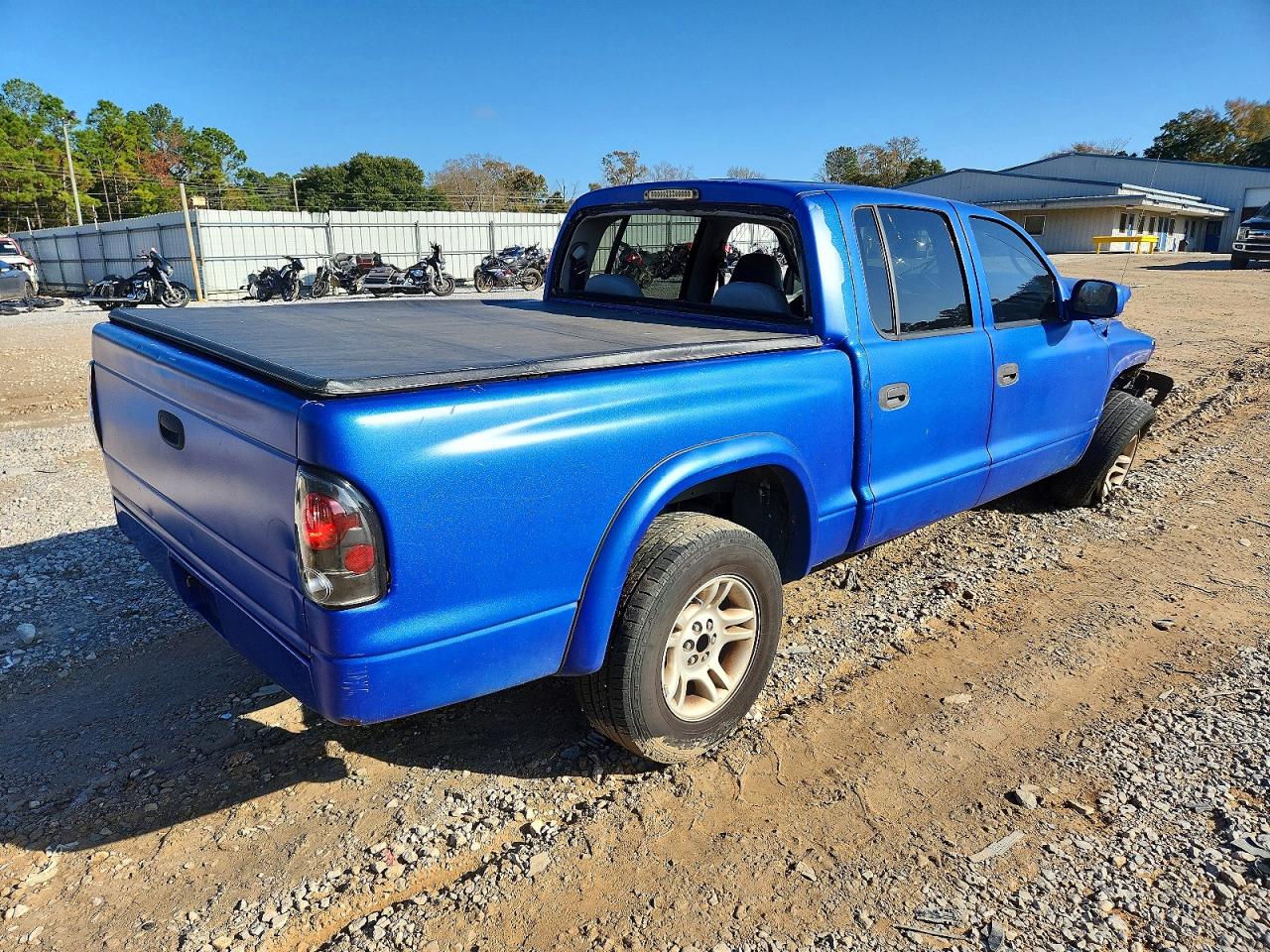 2004 DODGE DAKOTA QUAD SLT photo 5