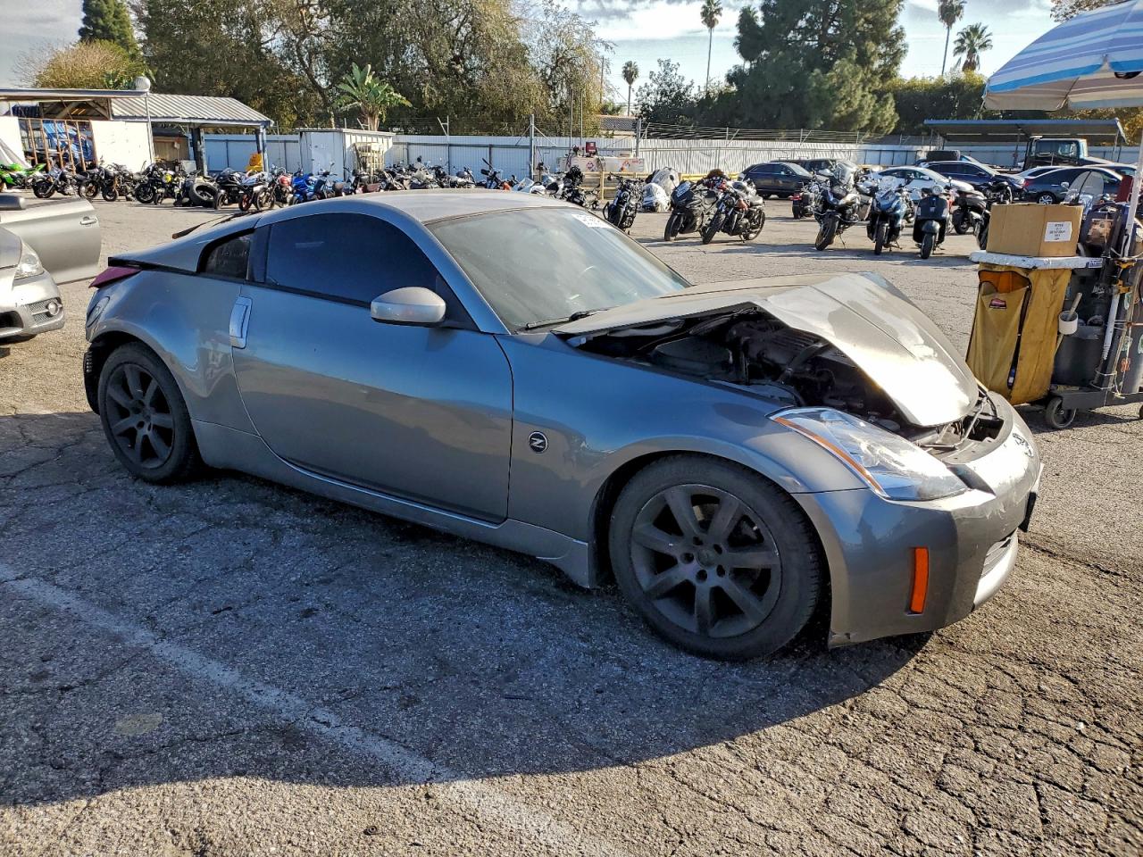 2005 NISSAN 350Z COUPE photo 4
