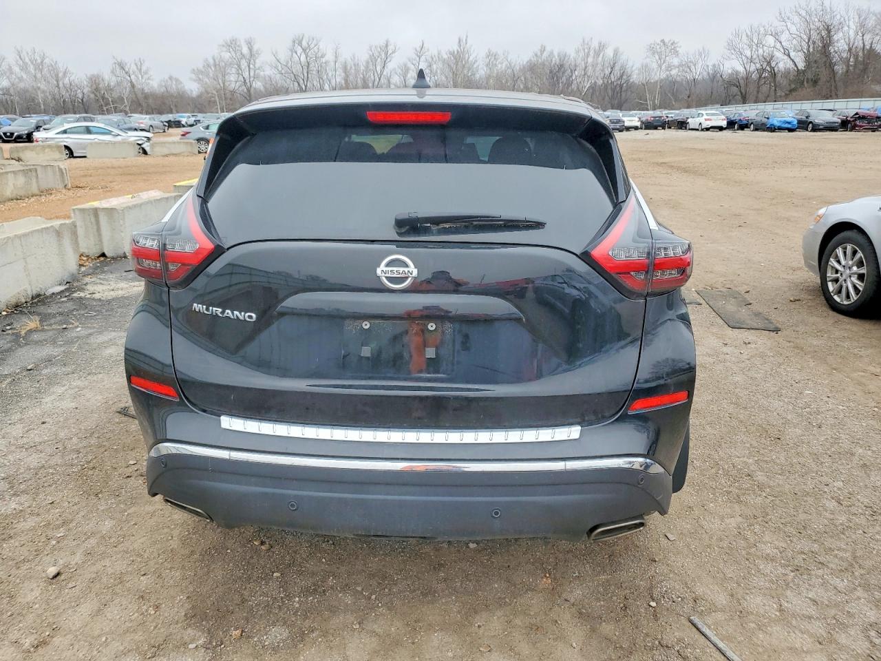 2020 NISSAN MURANO S photo 6