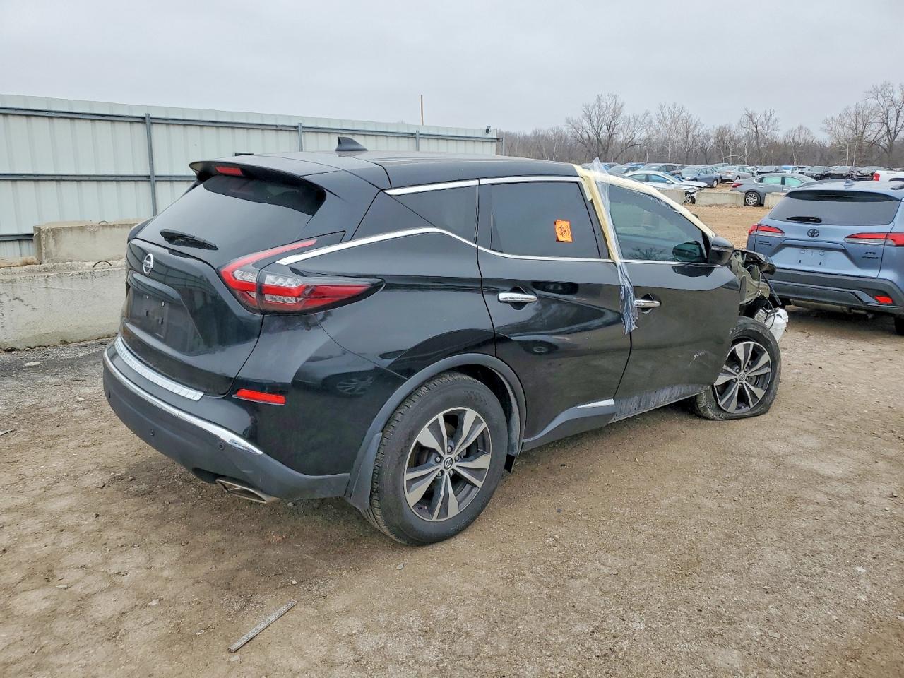 2020 NISSAN MURANO S photo 3