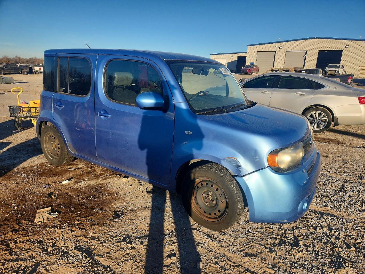 2013 NISSAN CUBE photo 4