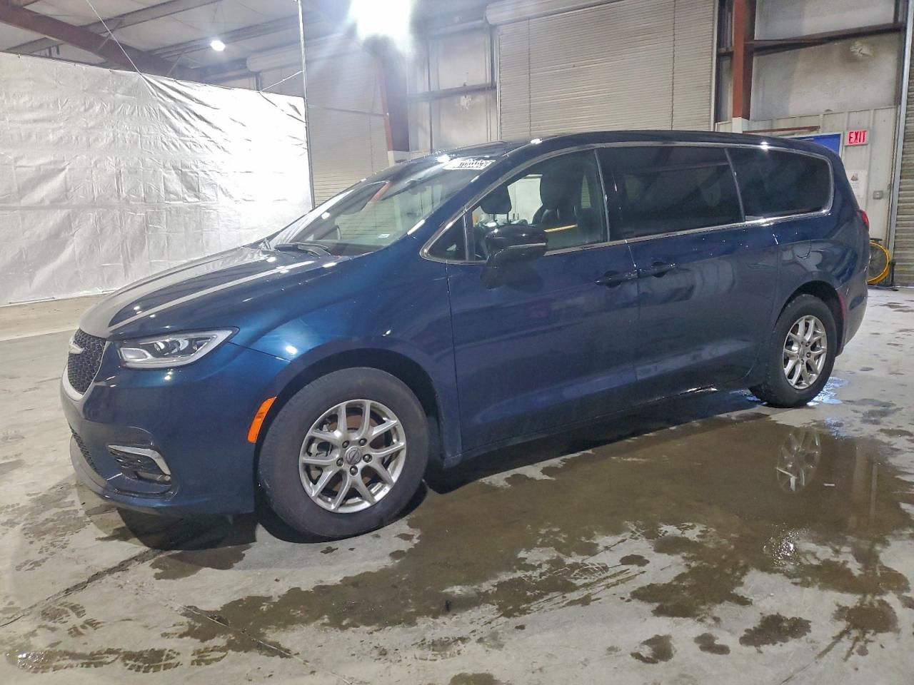 2025 CHRYSLER PACIFICA