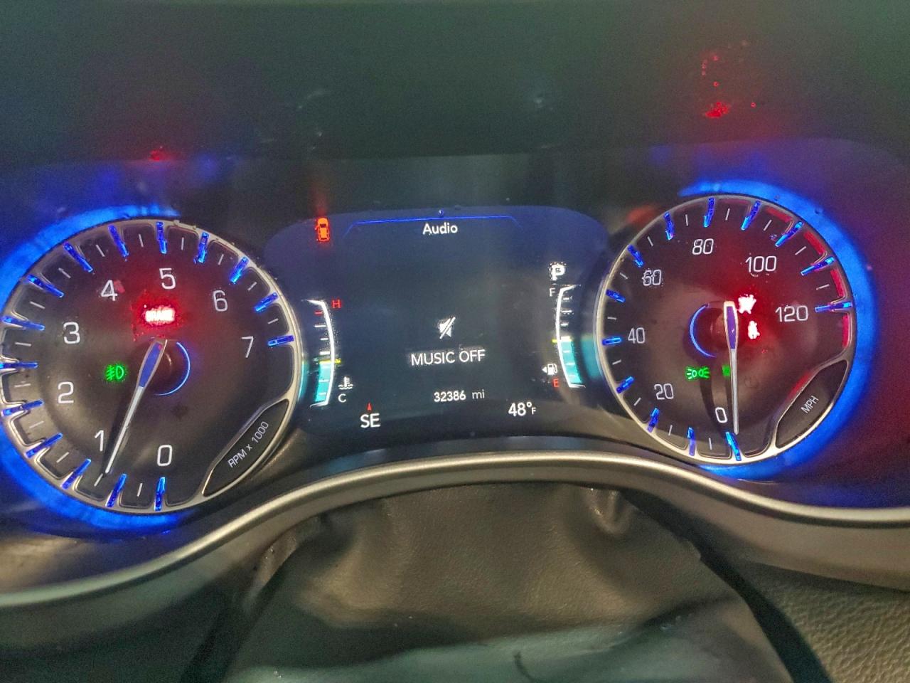 2025 CHRYSLER PACIFICA SELECT photo 9