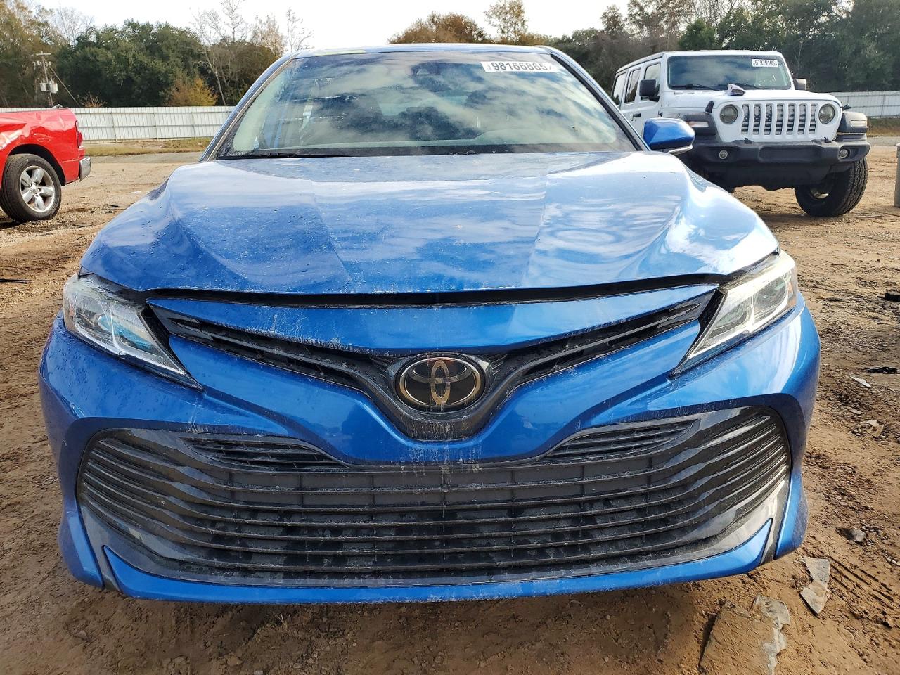 2019 TOYOTA CAMRY L photo 5