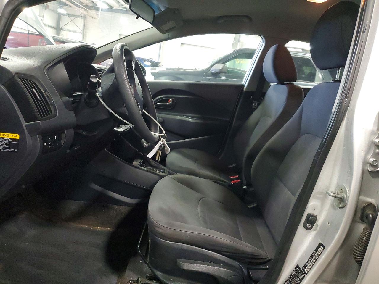 2013 KIA RIO LX photo 13