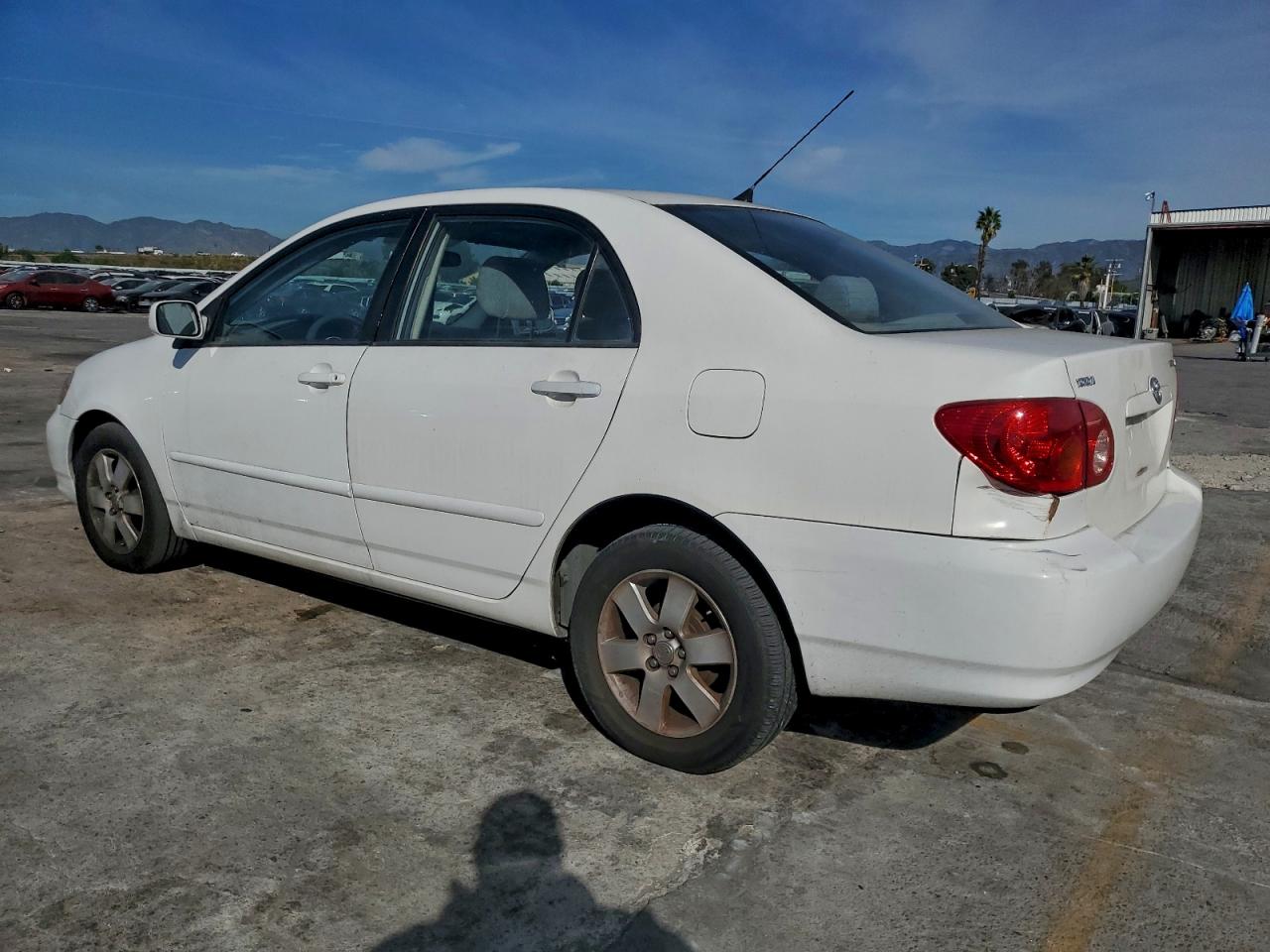 2003 TOYOTA COROLLA CE photo 3