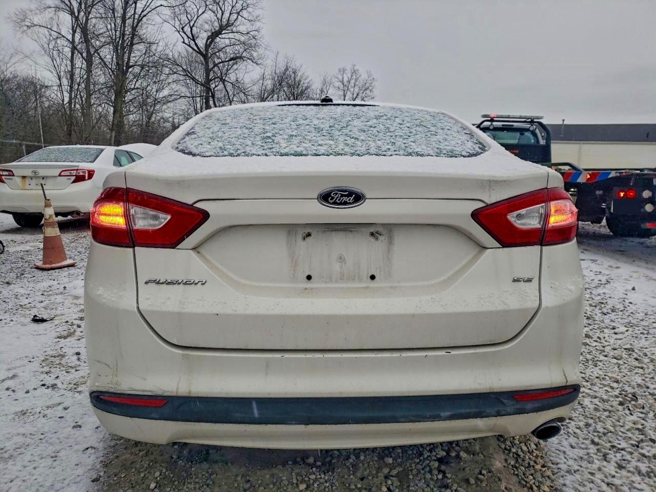2013 FORD FUSION SE photo 6