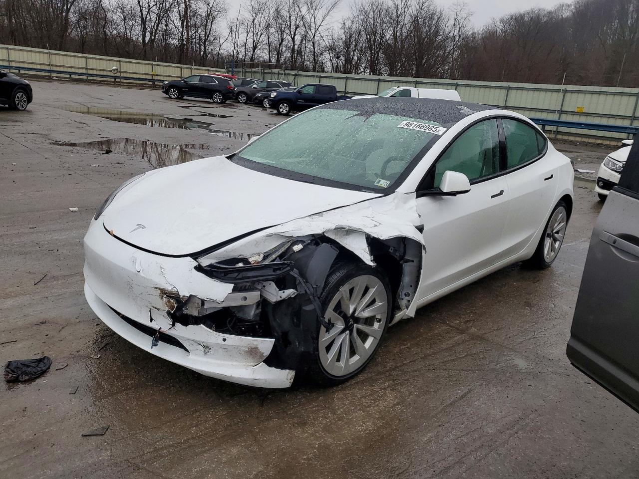 2022 TESLA MODEL 3