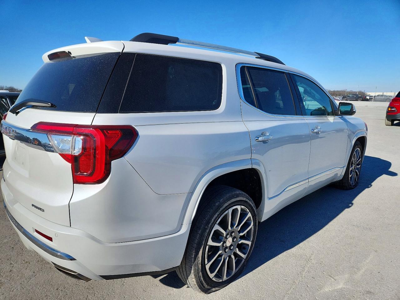2021 GMC ACADIA DENALI photo 3