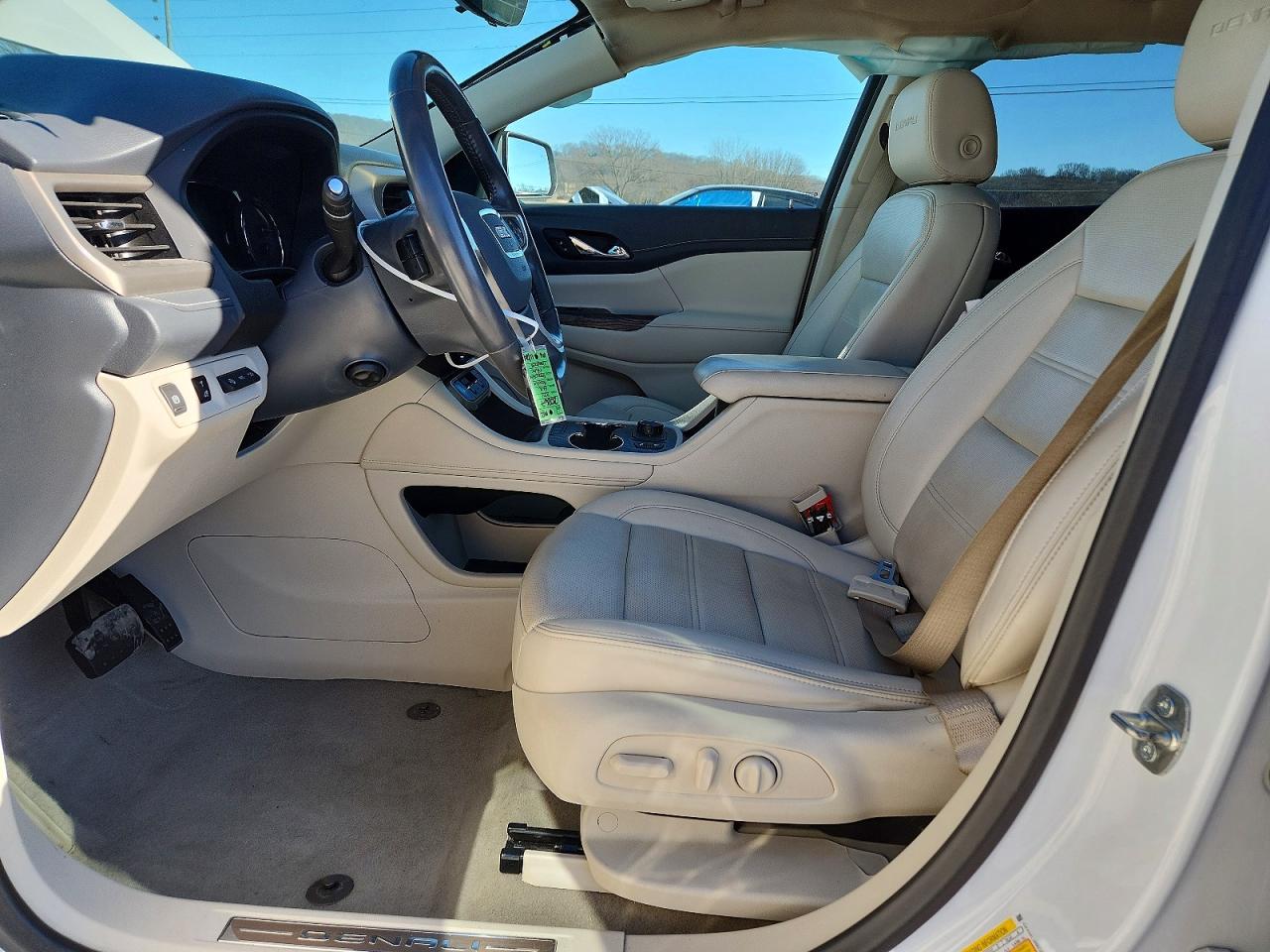 2021 GMC ACADIA DENALI photo 7