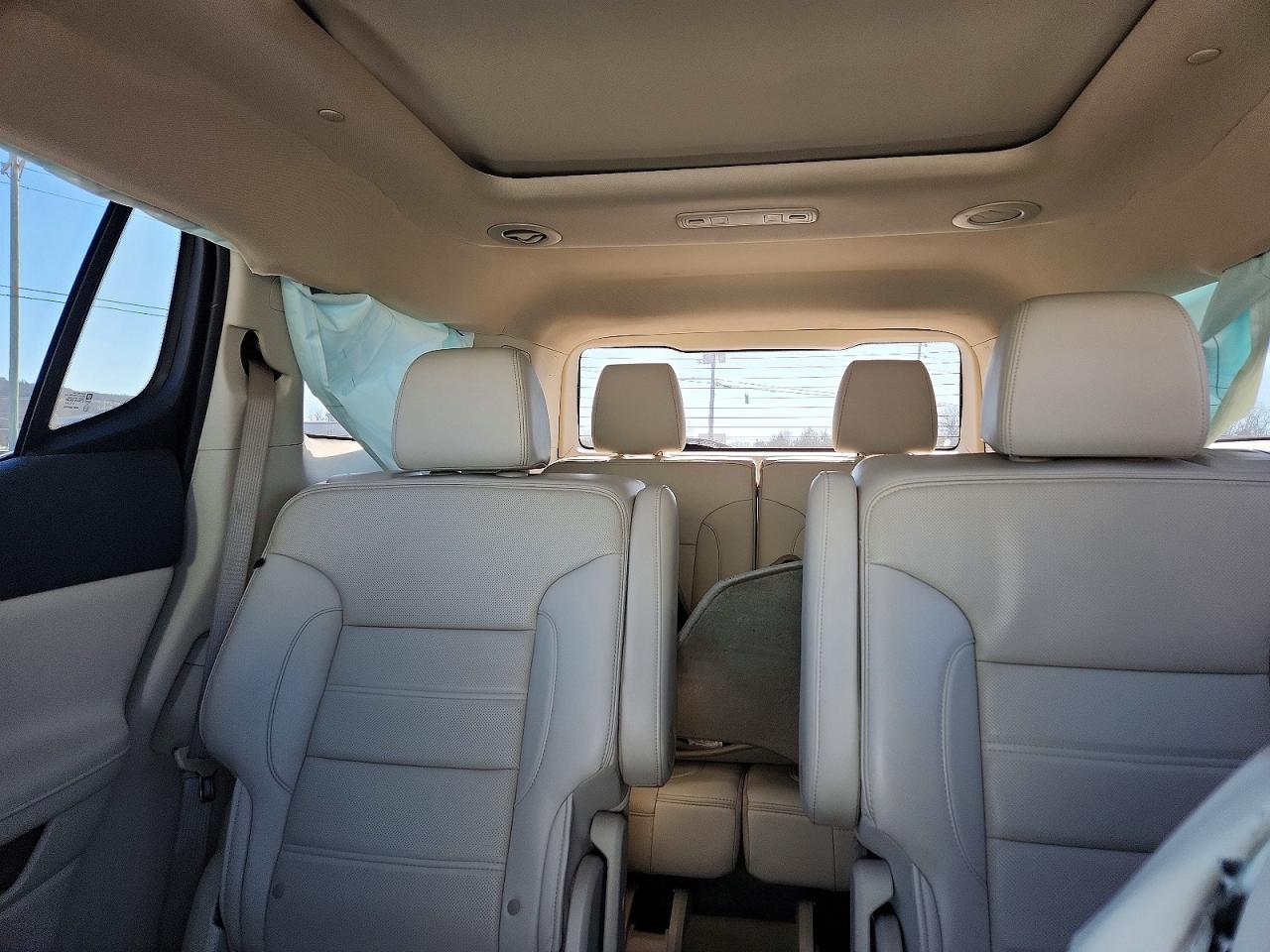 2021 GMC ACADIA DENALI photo 10