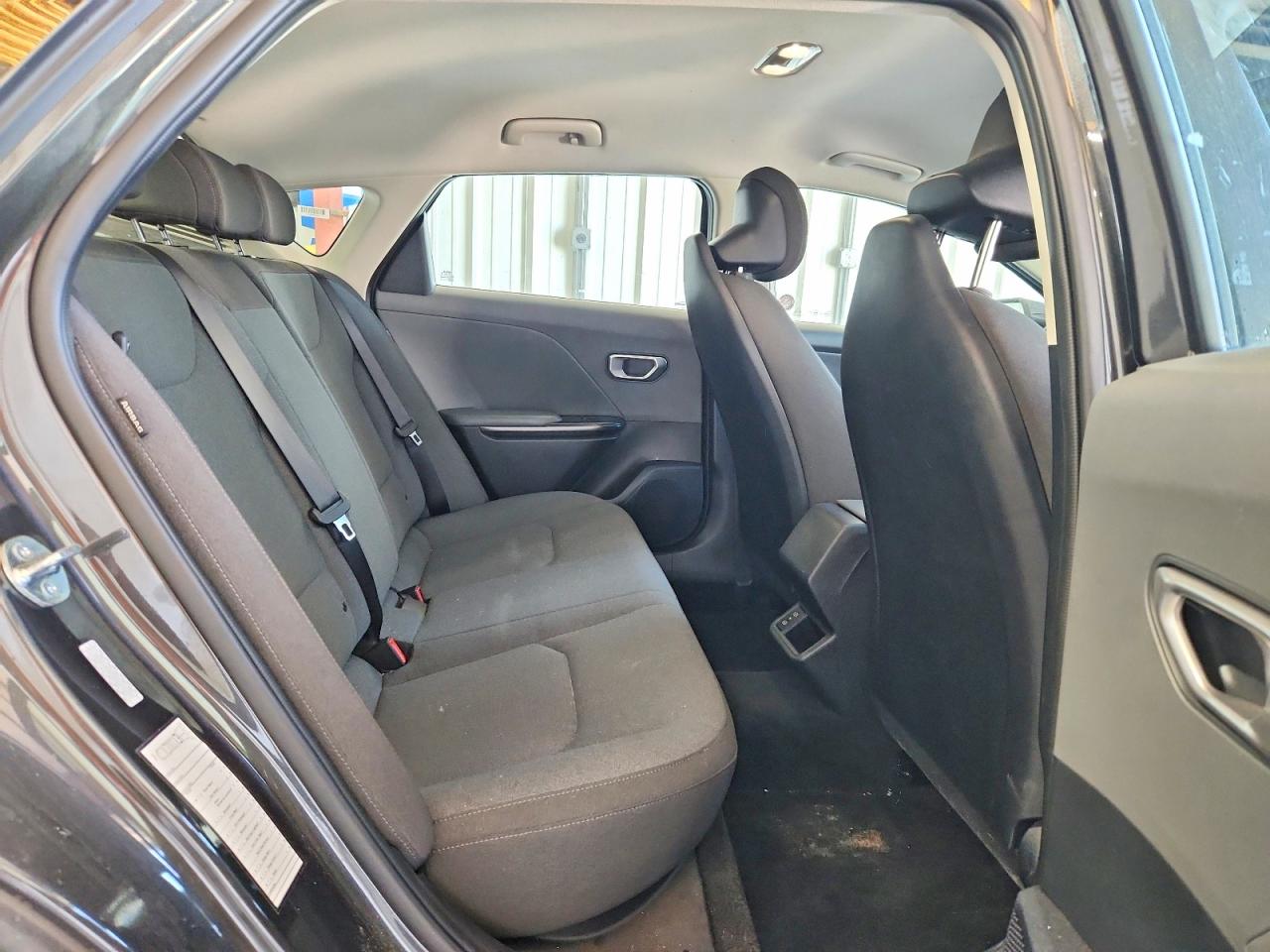 2025 KIA K4 LXS photo 10