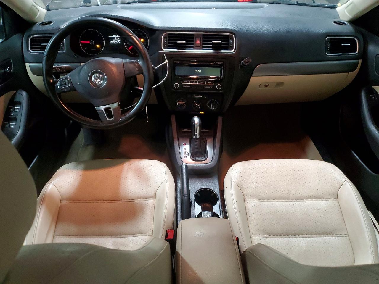 2013 VOLKSWAGEN JETTA TDI photo 8