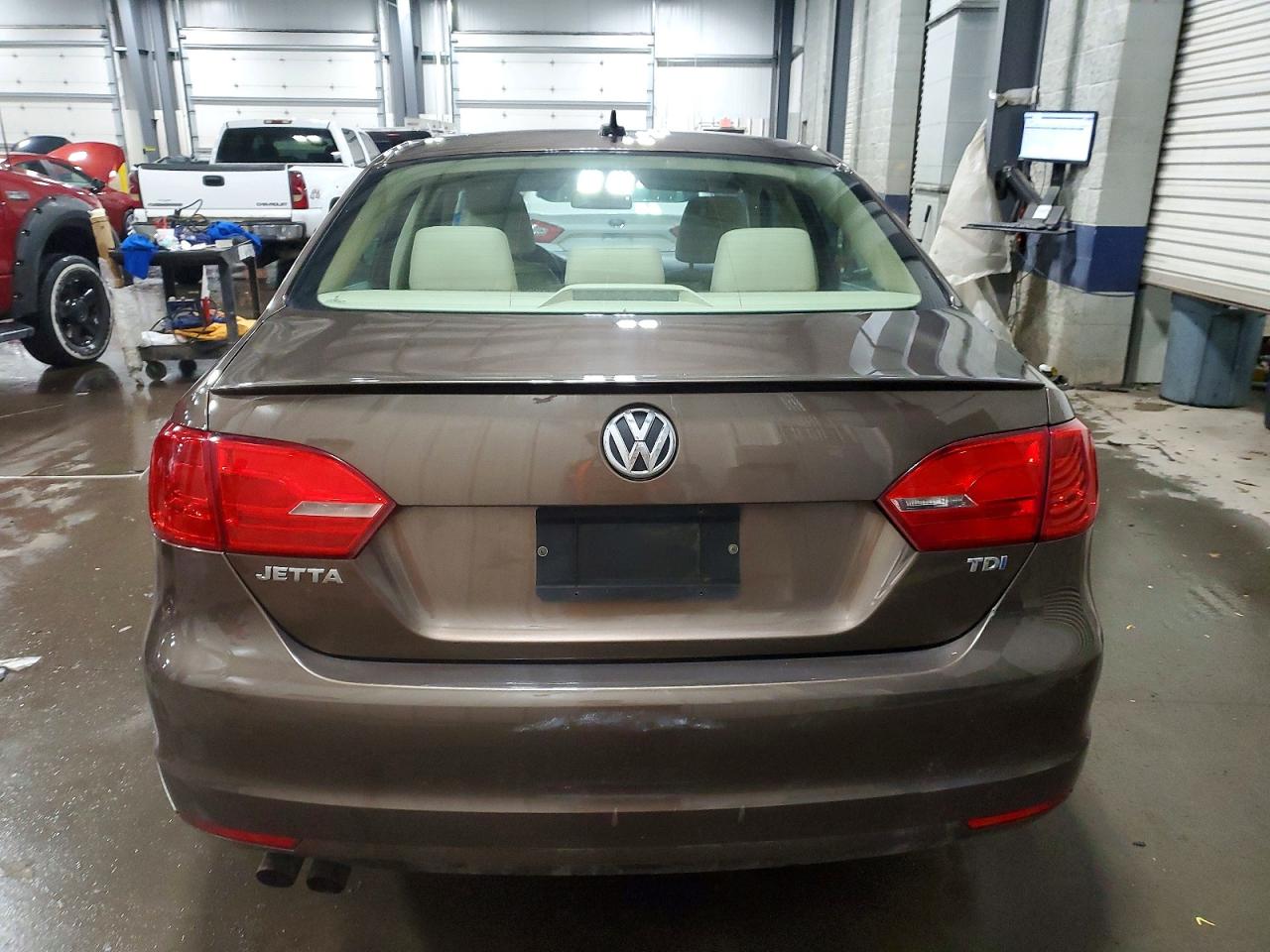2013 VOLKSWAGEN JETTA TDI photo 6