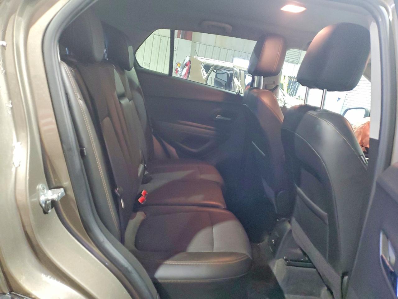 2022 CHEVROLET TRAX 1LT photo 11