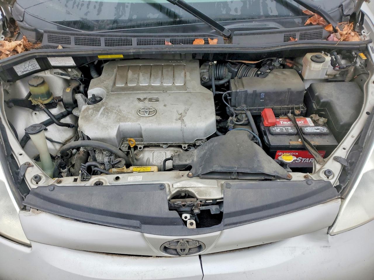2007 TOYOTA SIENNA CE photo 12