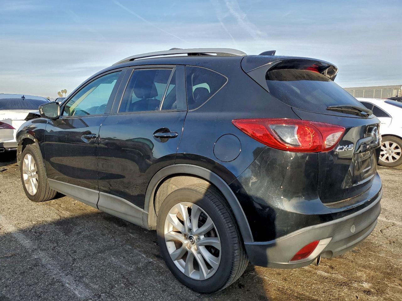 2014 MAZDA CX-5 GT photo 2