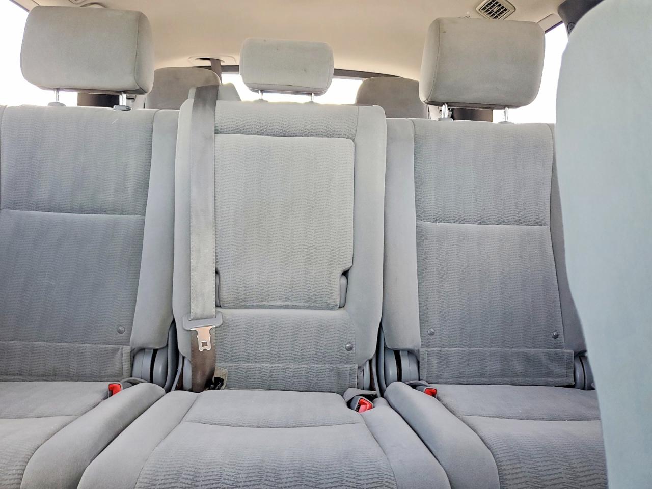 2016 TOYOTA SEQUOIA SR5 photo 10