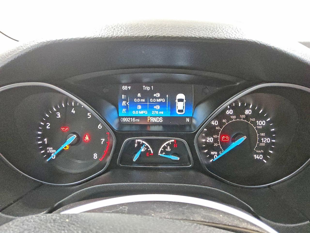 2018 FORD FOCUS SE photo 9