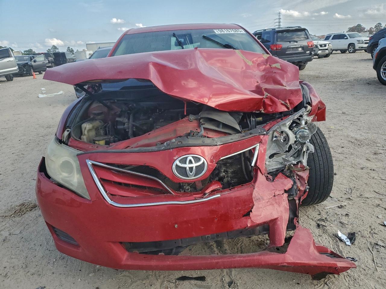 2011 TOYOTA CAMRY BASE photo 5