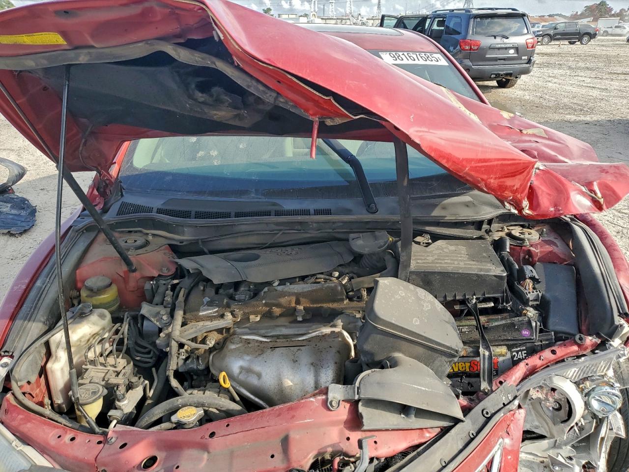 2011 TOYOTA CAMRY BASE photo 11