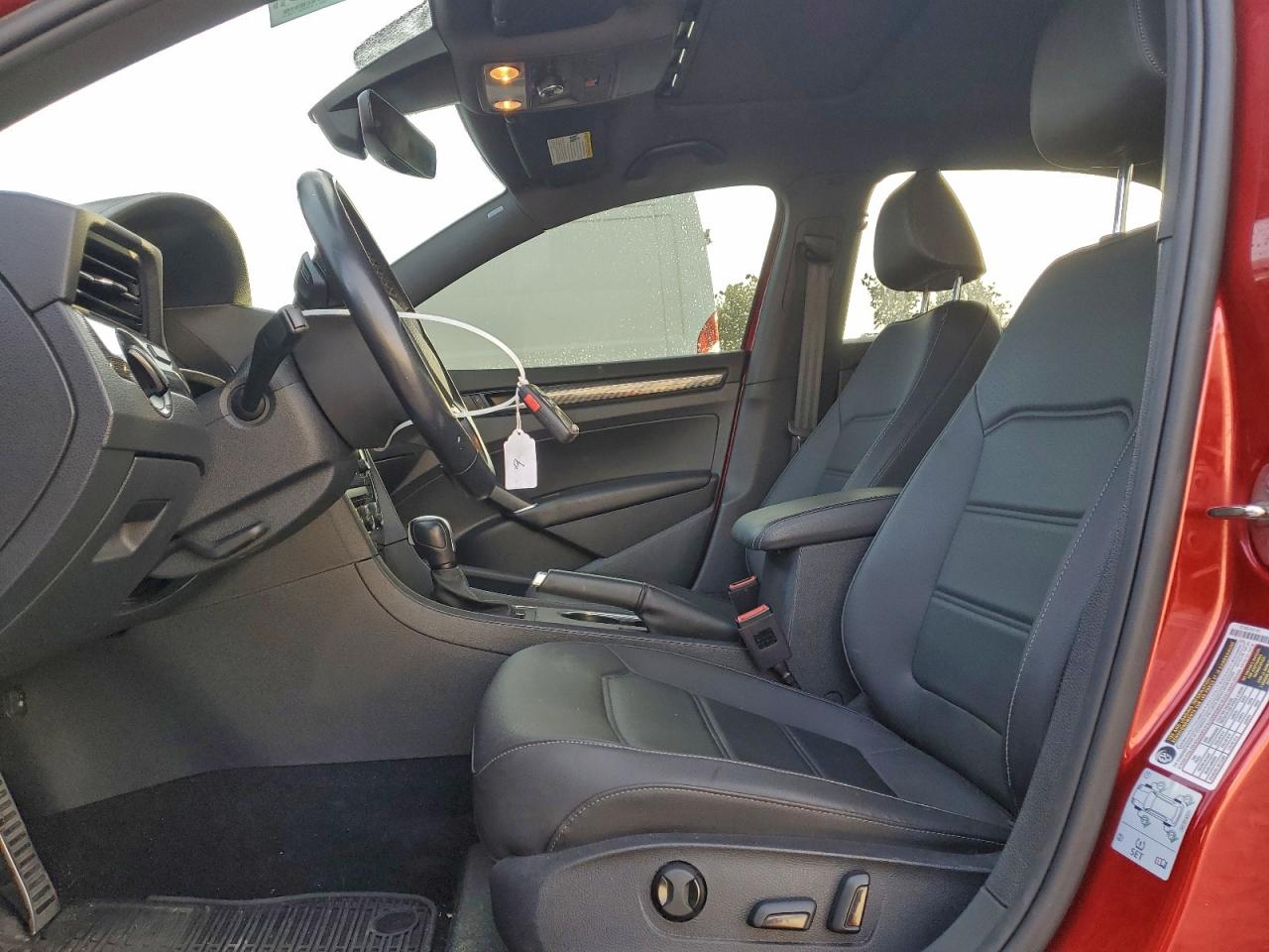 2021 VOLKSWAGEN PASSAT R-LINE photo 7
