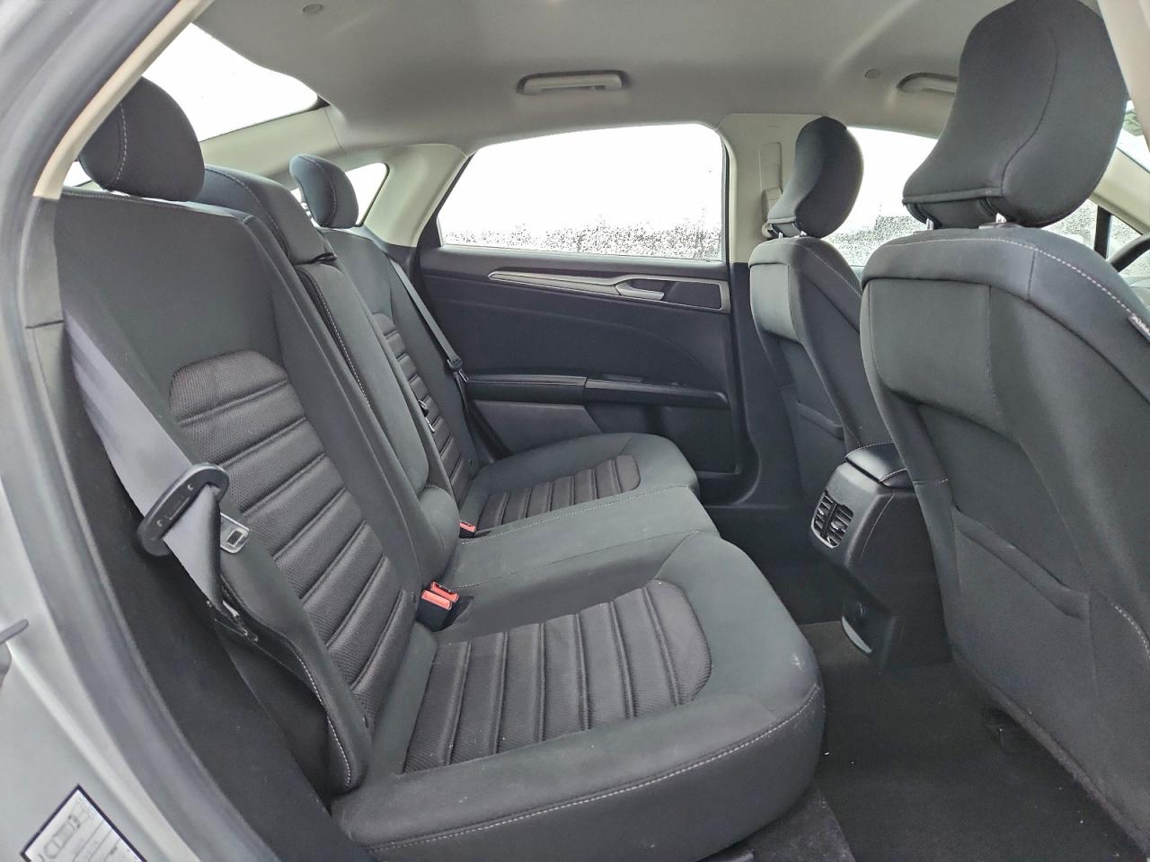 2019 FORD FUSION SE photo 10