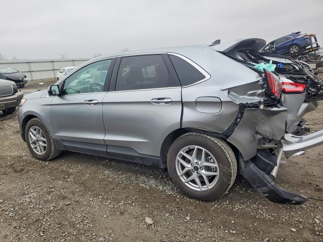 2024 FORD EDGE SEL photo 2