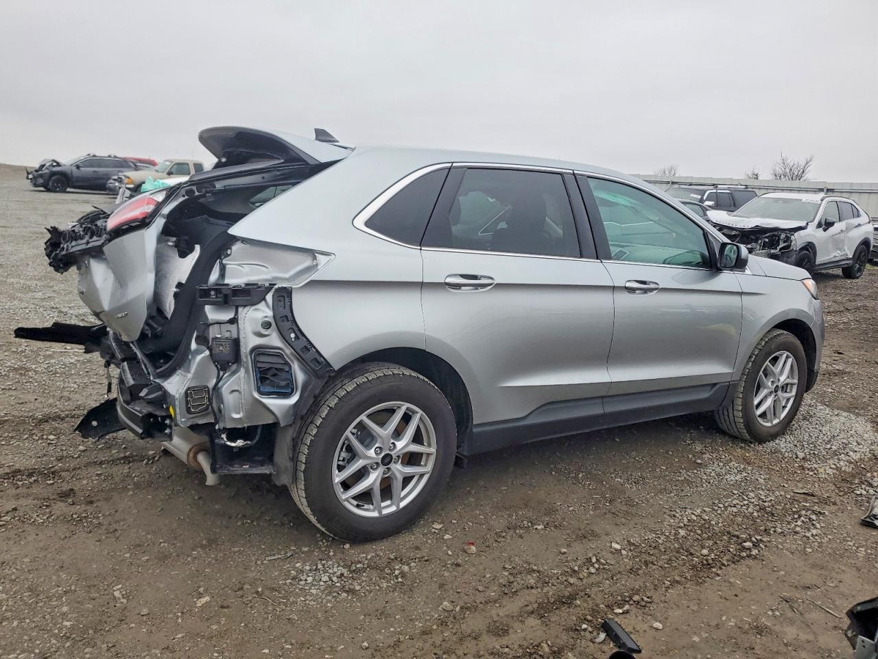 2024 FORD EDGE SEL photo 3