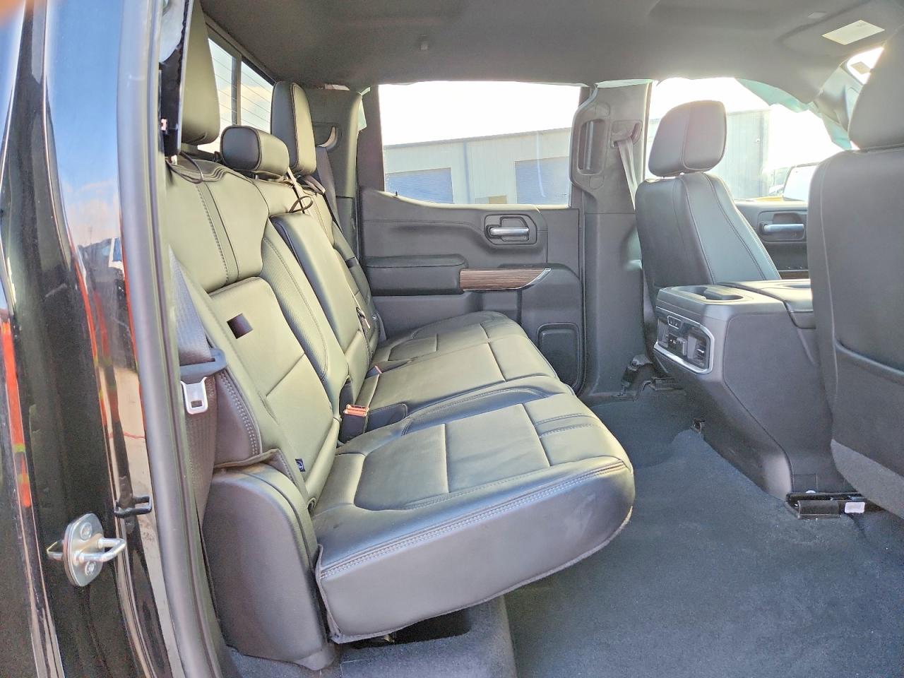2021 CHEVROLET SILVERADO K1500 HIGH COUNTRY photo 10