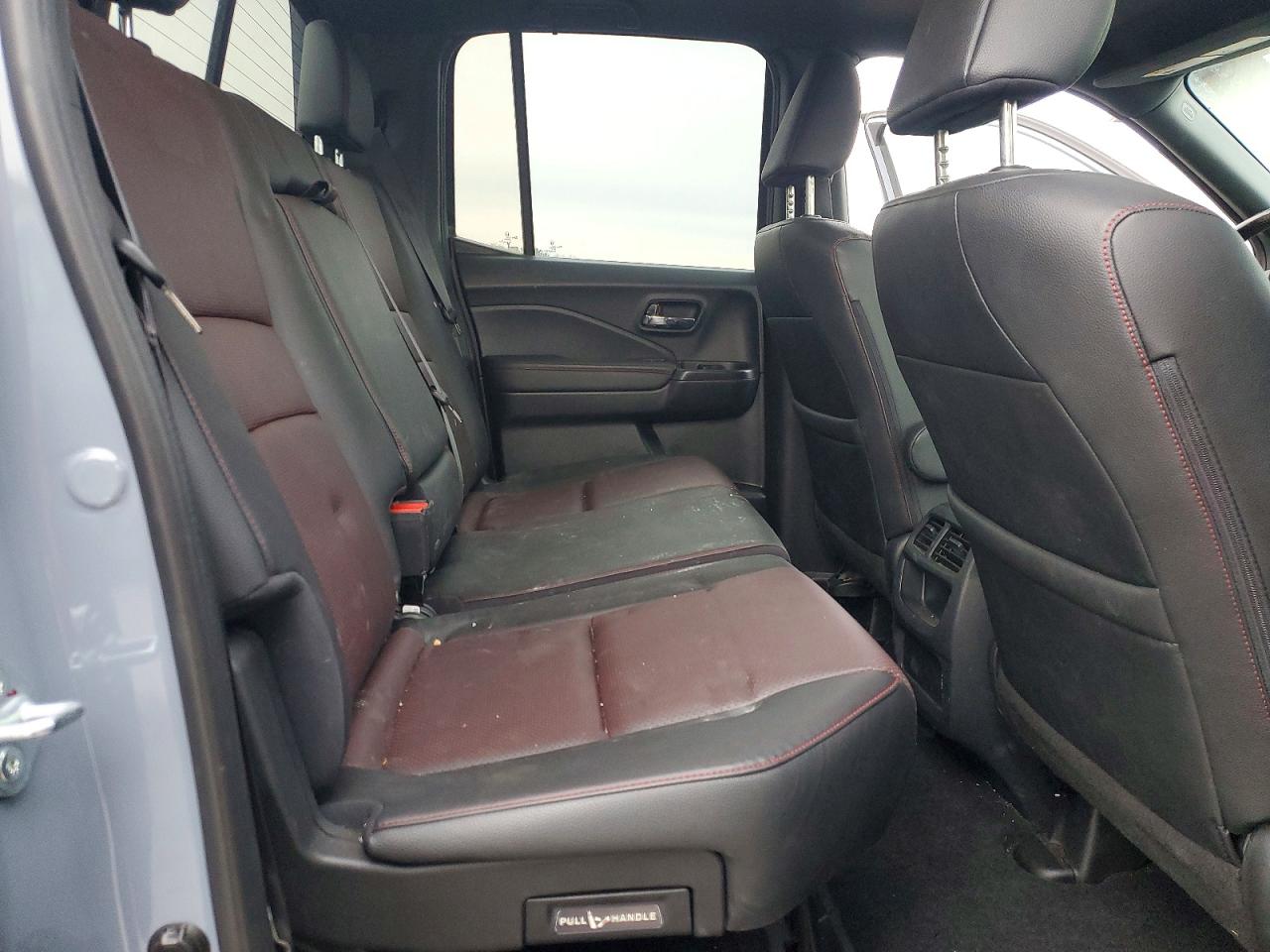 2022 HONDA RIDGELINE BLACK EDITION photo 10