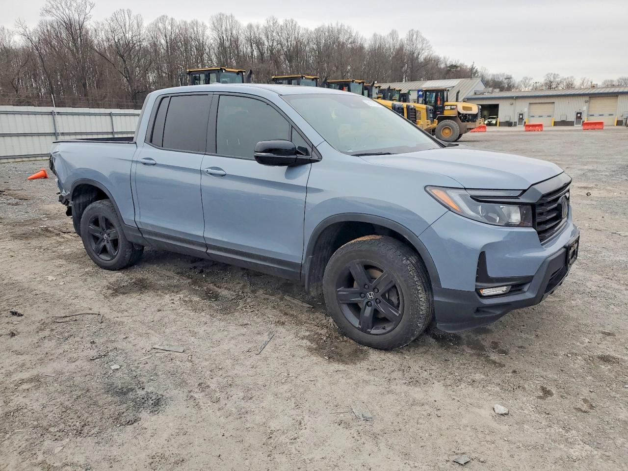 2022 HONDA RIDGELINE BLACK EDITION photo 4