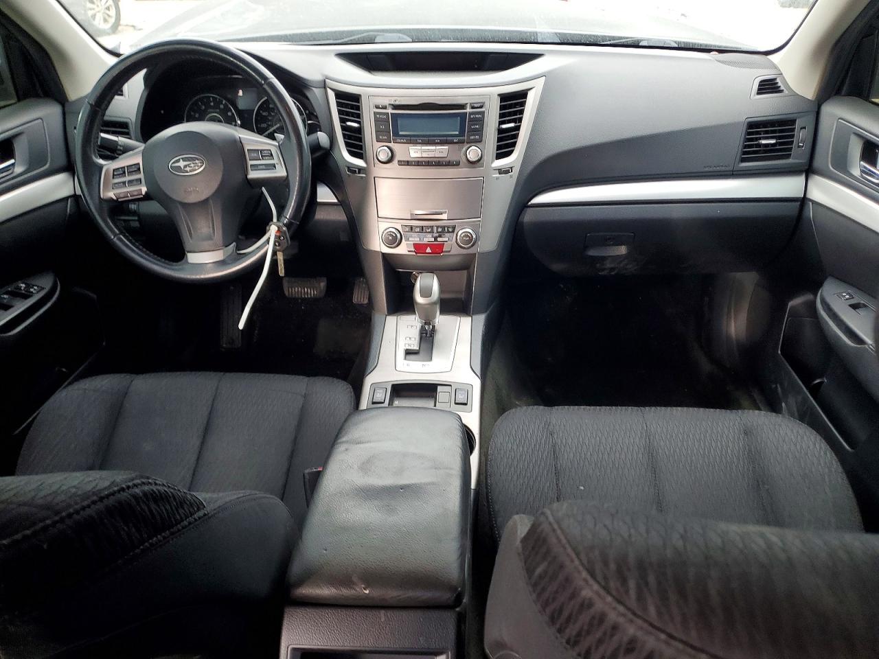 2011 SUBARU LEGACY 2.5I photo 8