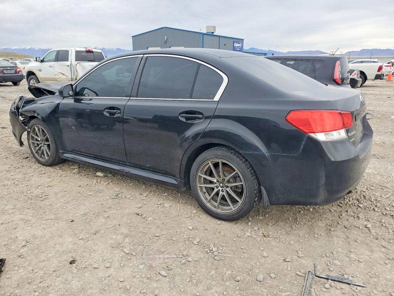 2011 SUBARU LEGACY 2.5I photo 2