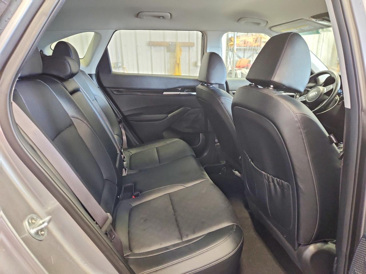 2021 KIA SELTOS SX photo 11