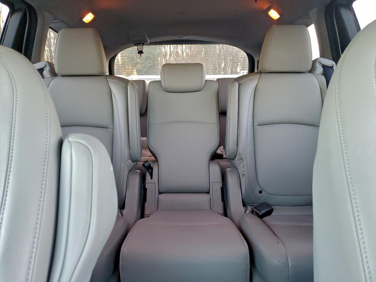 2019 HONDA ODYSSEY EXL photo 10