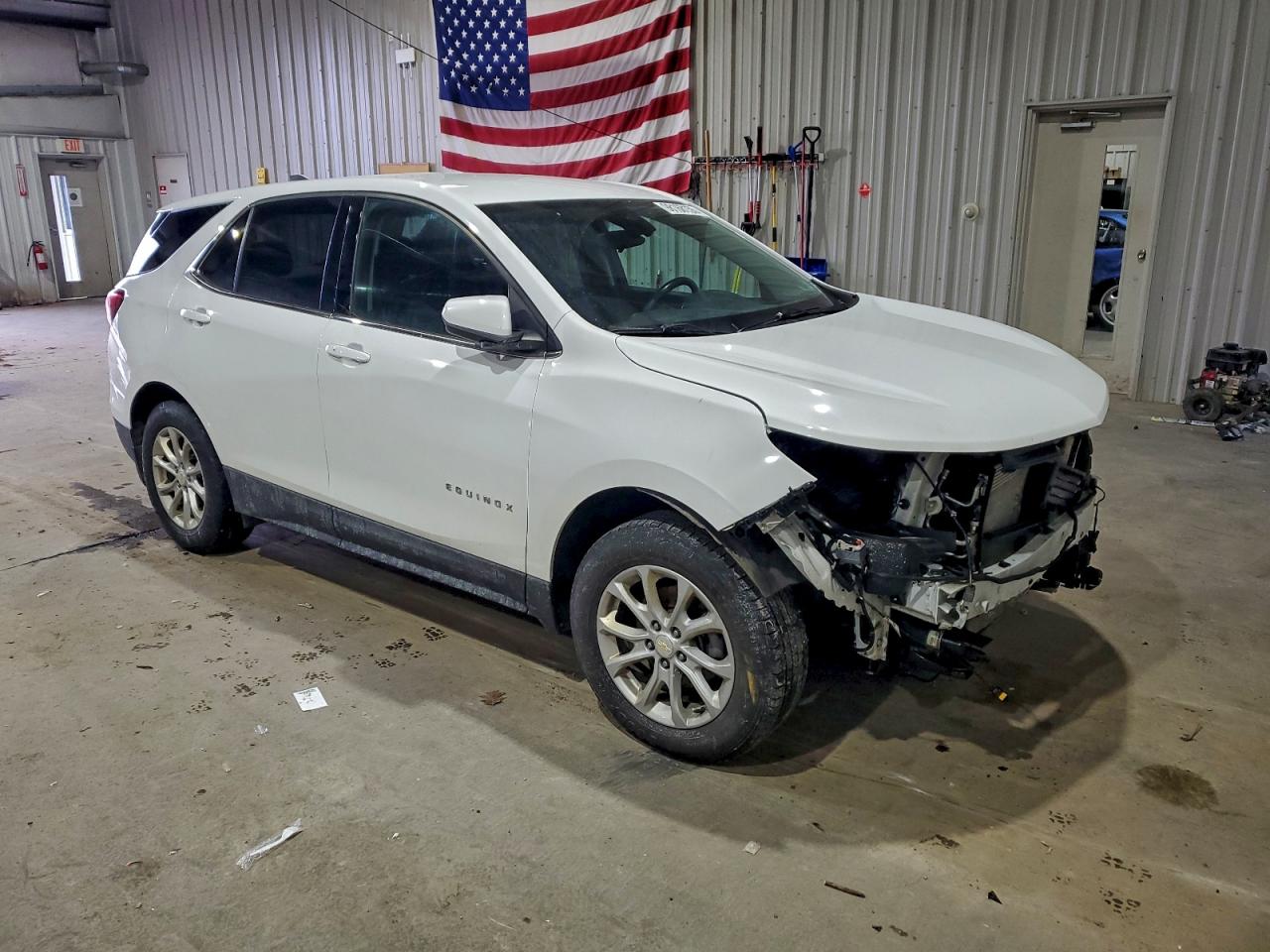 2020 CHEVROLET EQUINOX LT photo 4