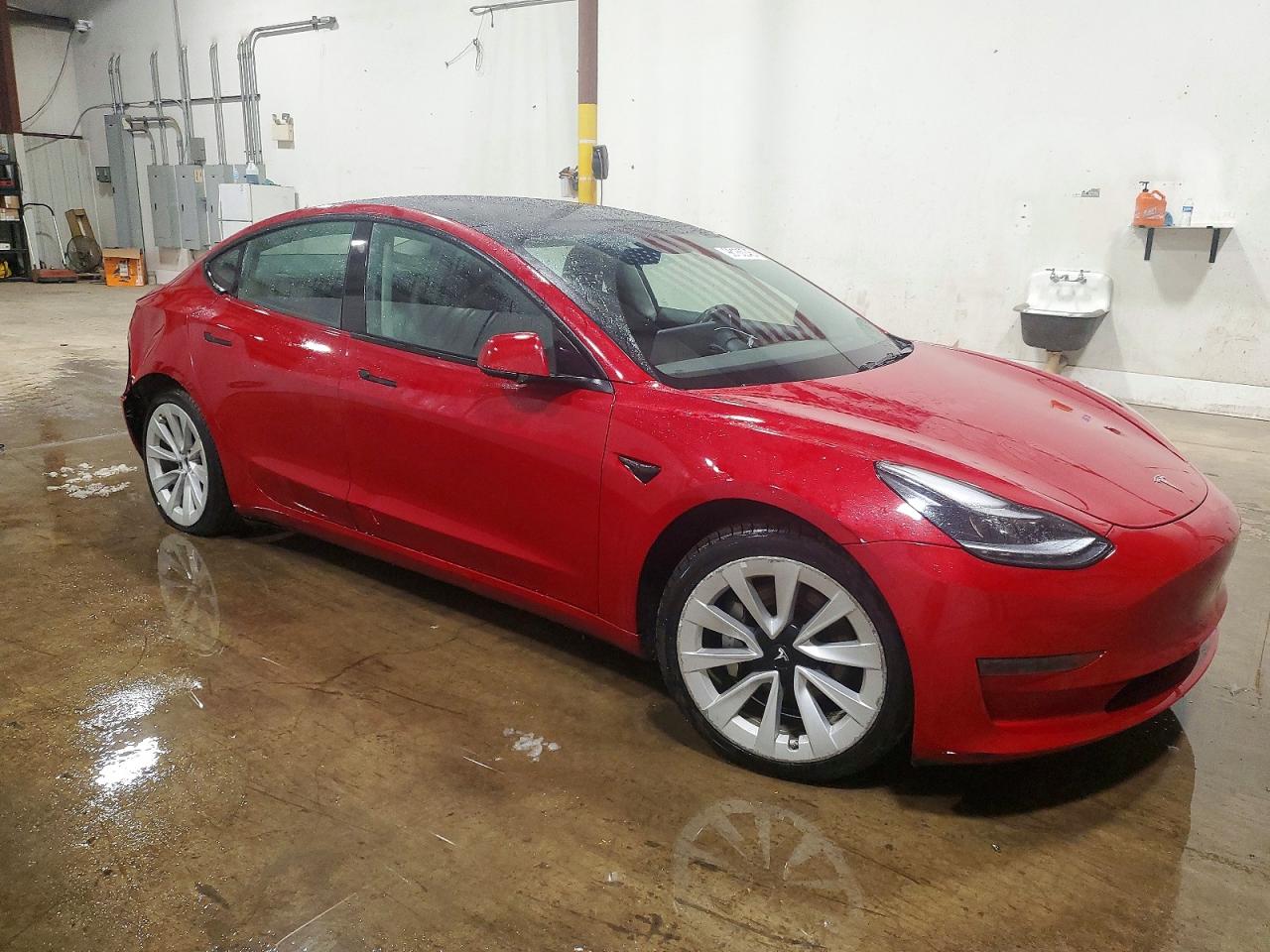 2022 TESLA MODEL 3 photo 4