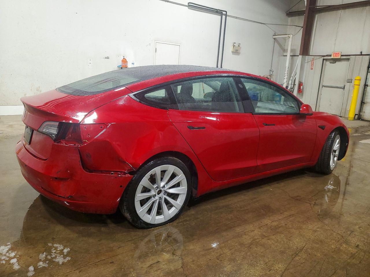 2022 TESLA MODEL 3 photo 3