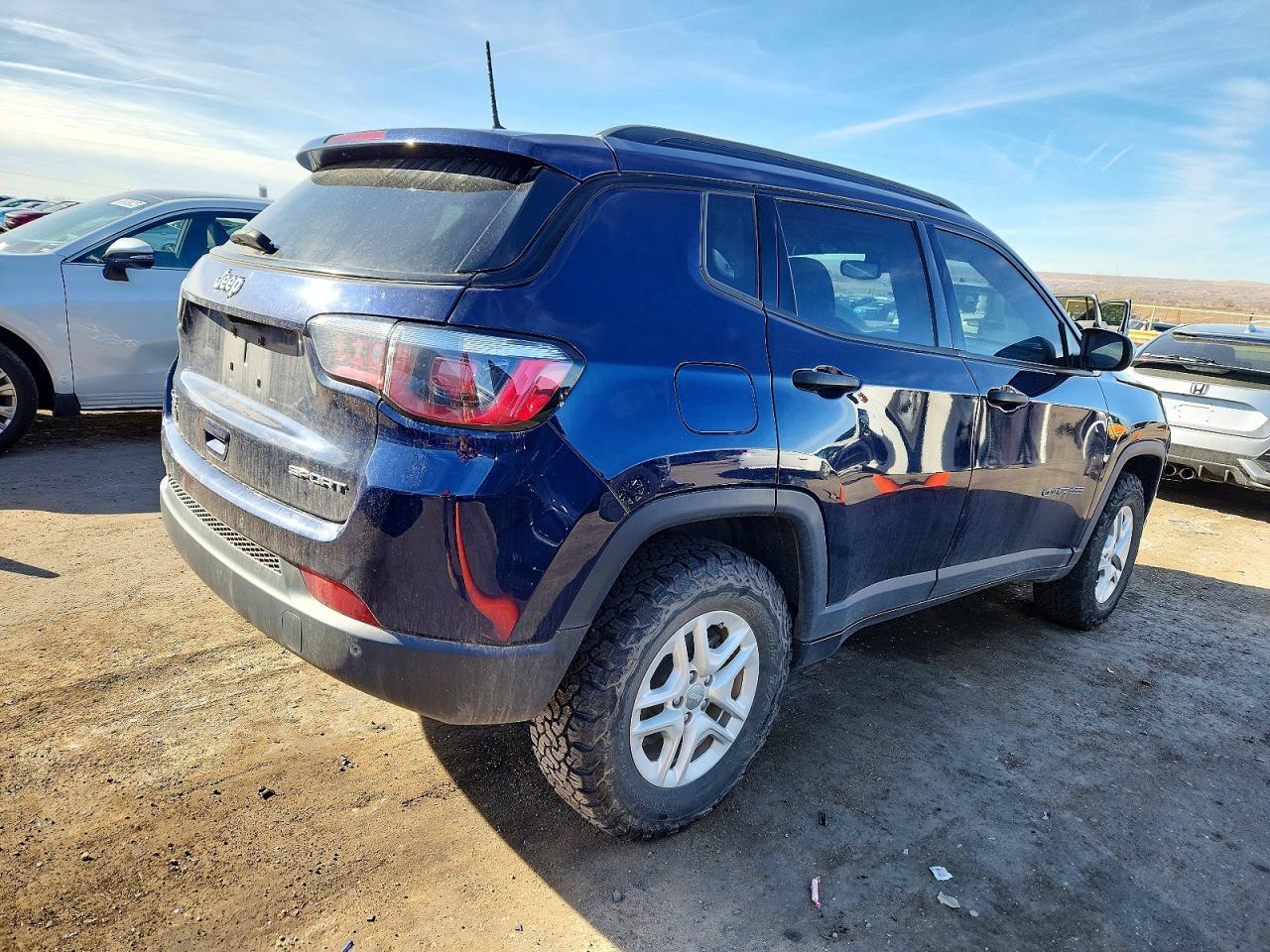 2017 JEEP COMPASS SPORT photo 3