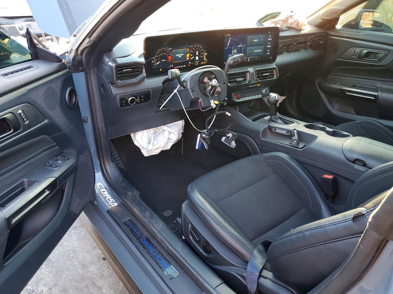2024 FORD MUSTANG DARK HORSE photo 15