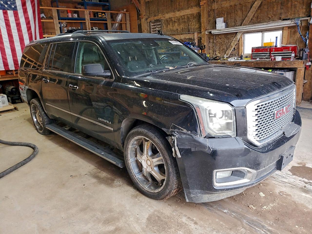 2015 GMC YUKON XL DENALI photo 4