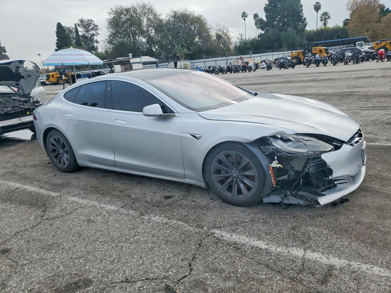 2018 TESLA MODEL S photo 7