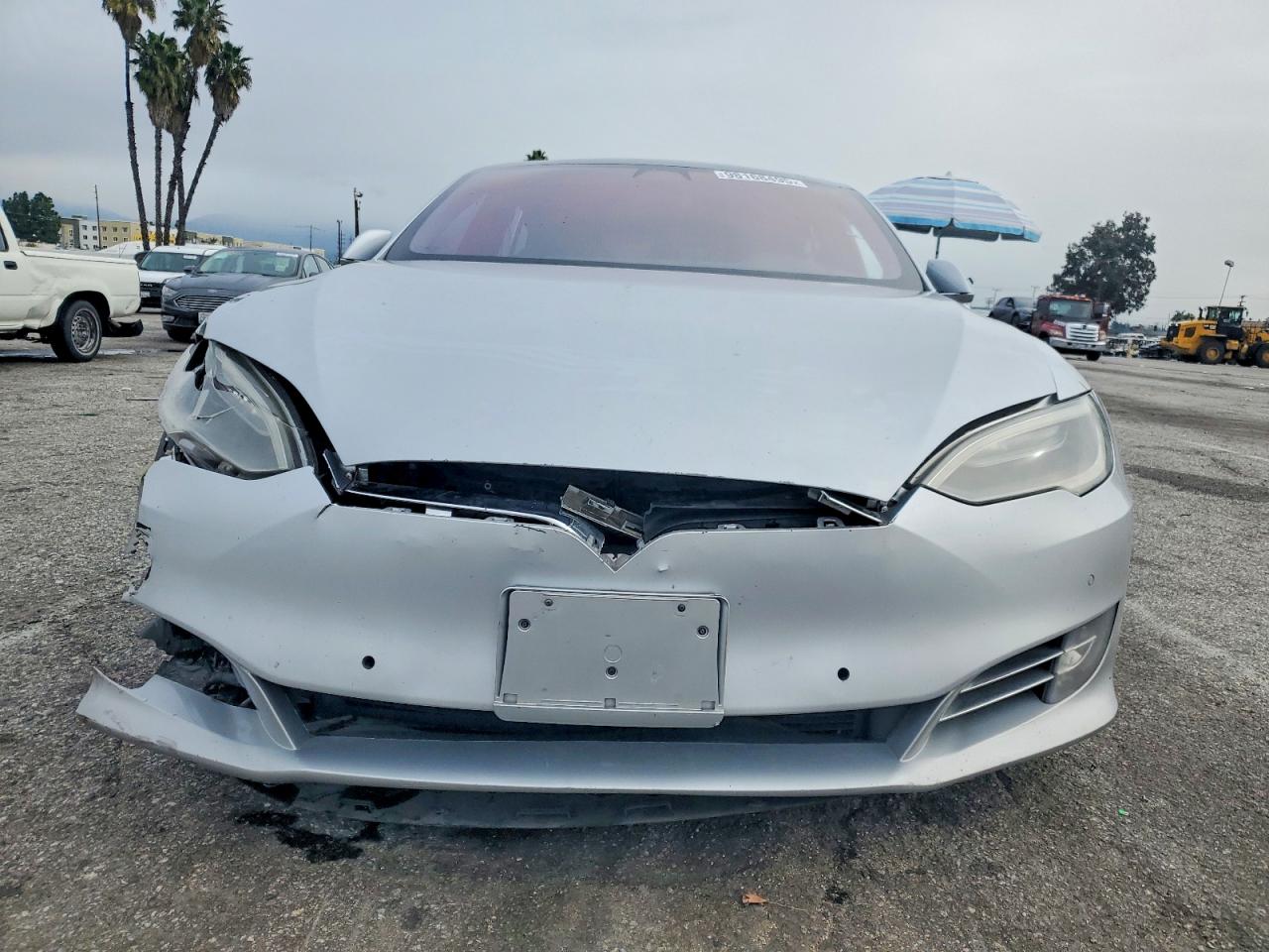 2018 TESLA MODEL S photo 9