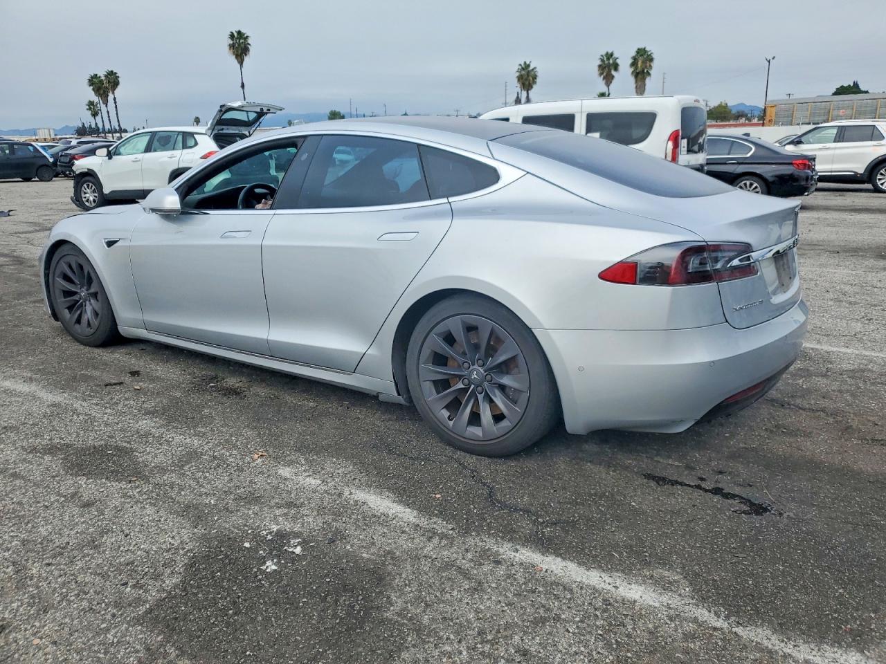 2018 TESLA MODEL S photo 3
