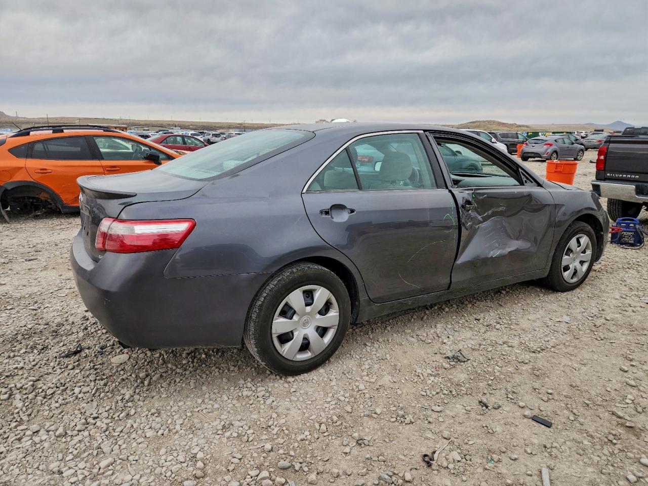 2009 TOYOTA CAMRY BASE photo 3