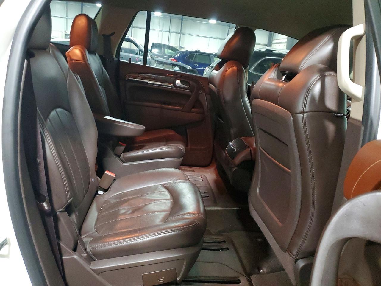 2014 BUICK ENCLAVE photo 11