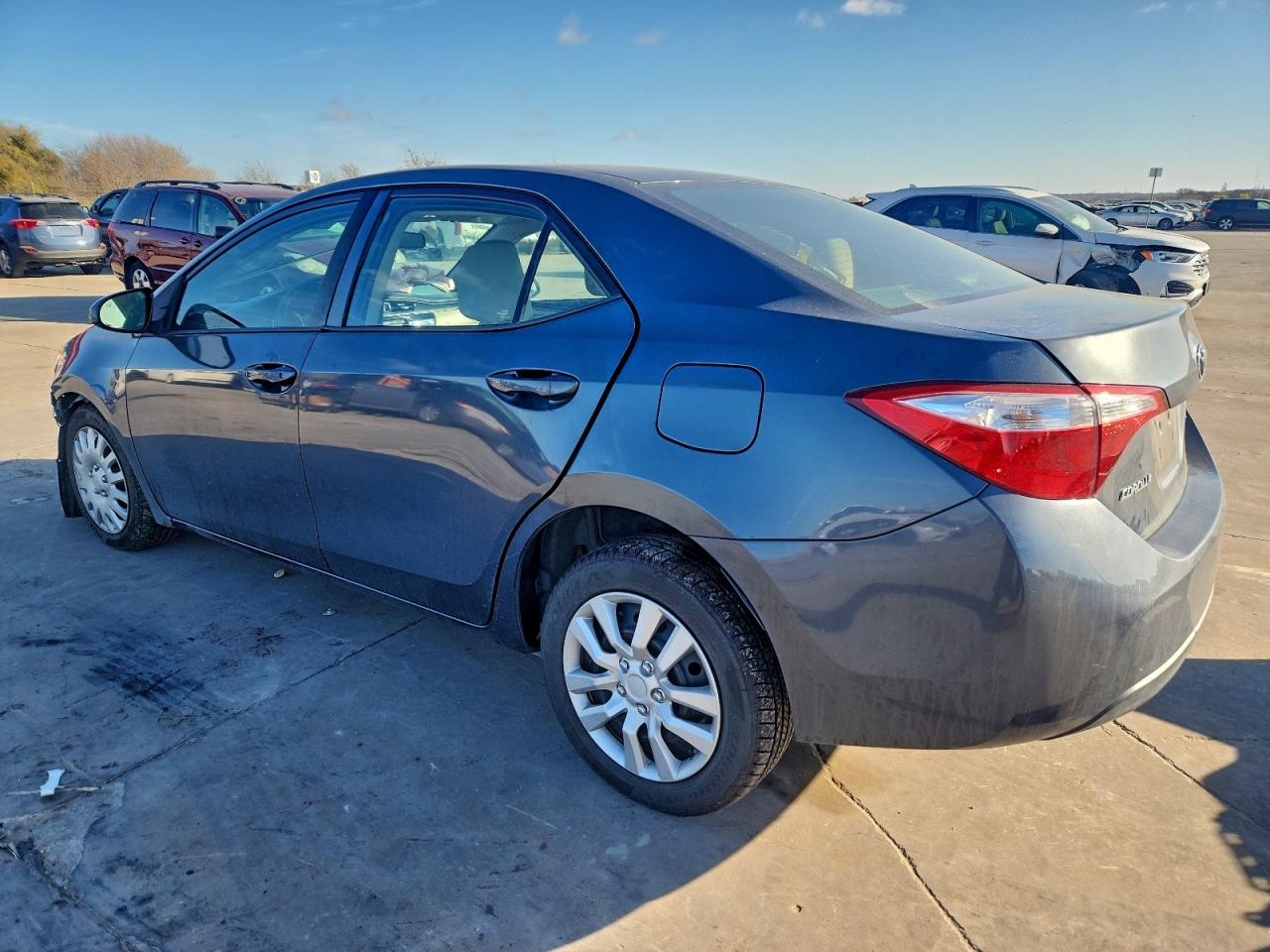 2015 TOYOTA COROLLA L photo 3