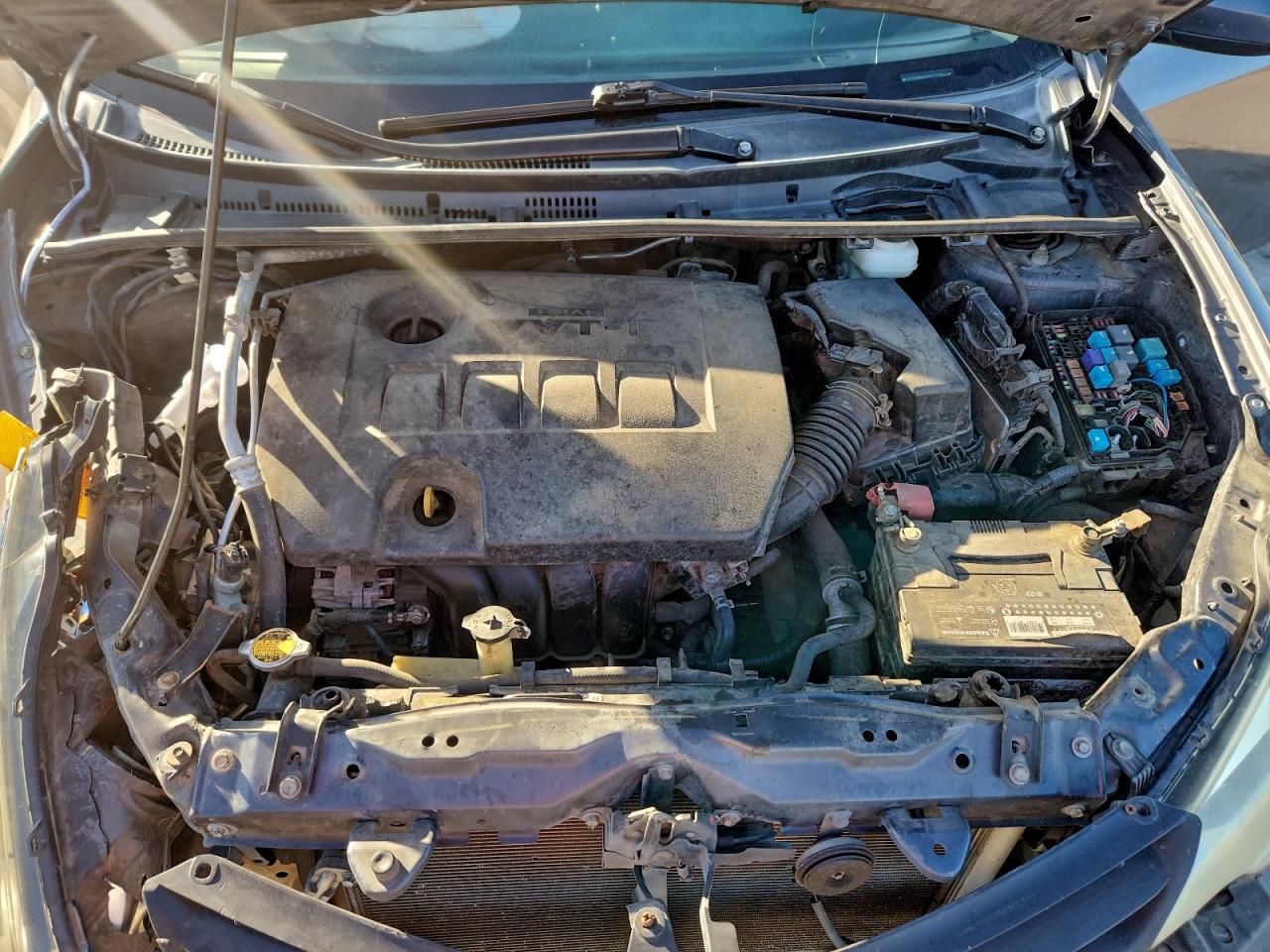 2015 TOYOTA COROLLA L photo 21